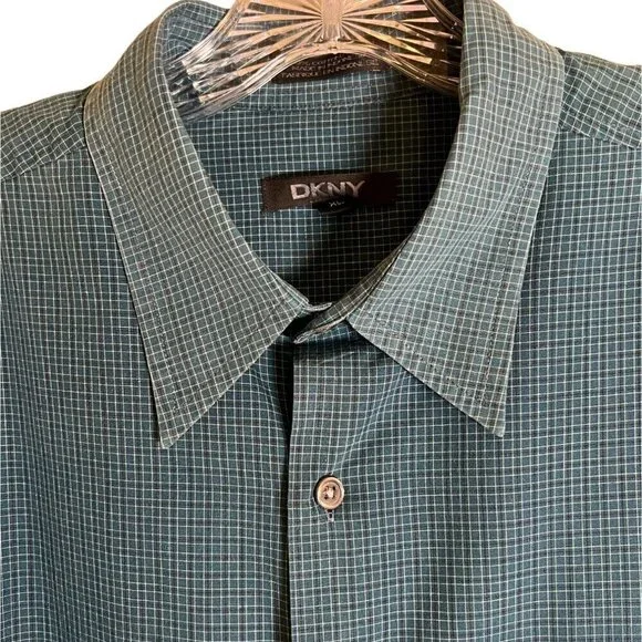 DKNY Men's Blue & Black Plaid Button Down Oxford Shirt Size Extra Large - Picture 4 of 9